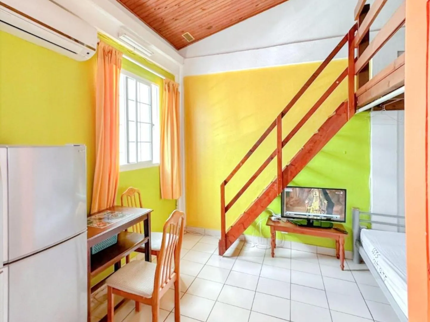 Studio Charmant A Fort De France 24 M² Climatisation
